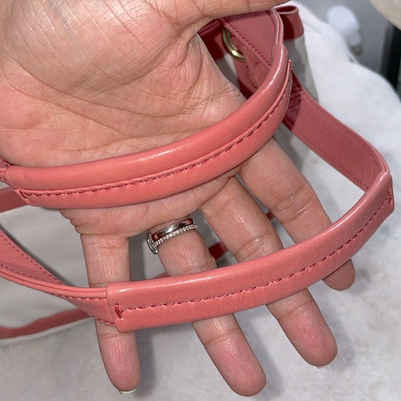Coach Pink/White  Leather Cricket Satchel #13601 - Picture 4 of 16